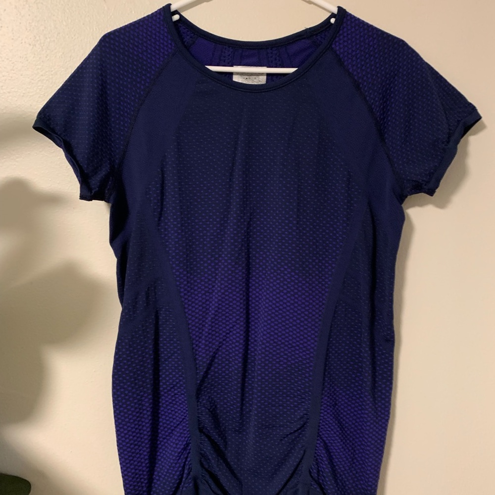 Women’s Athleta purple/navy athletic T-shirt XL